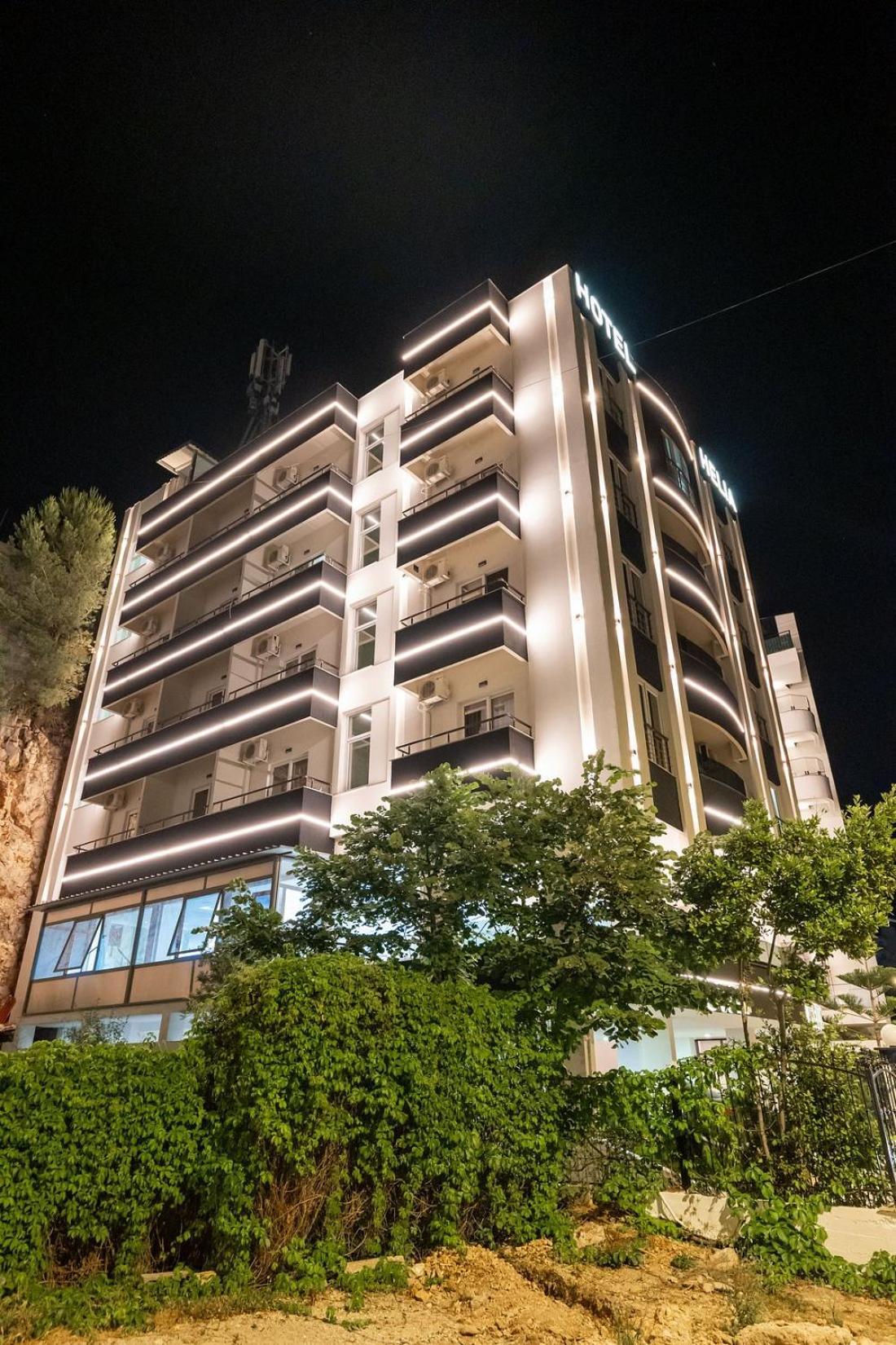 Helia Seaside Hotel Sarande Exterior photo