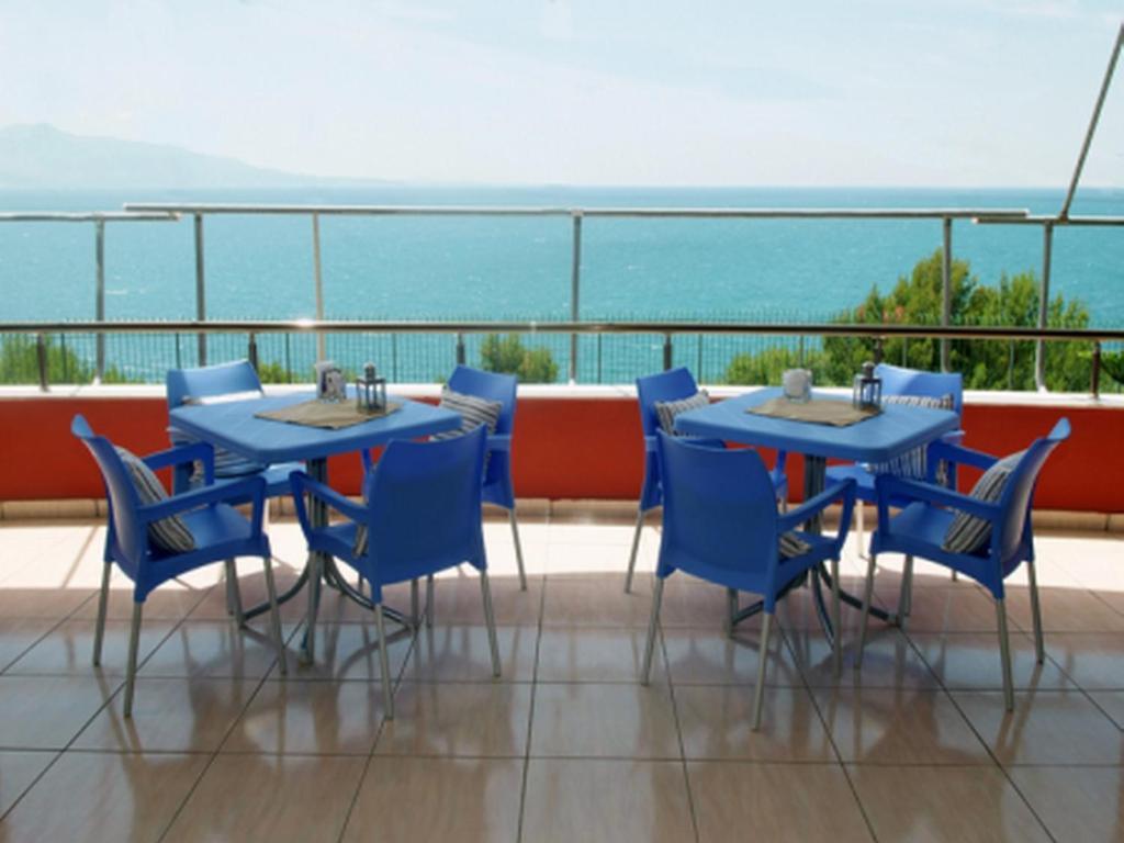 Helia Seaside Hotel Sarande Exterior photo